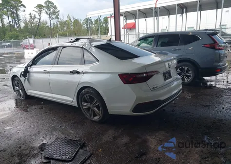 2023 Volkswagen Jetta 1.5T Se z USA, uszkodzony, nr VIN 3VW7M7BU4PM021370